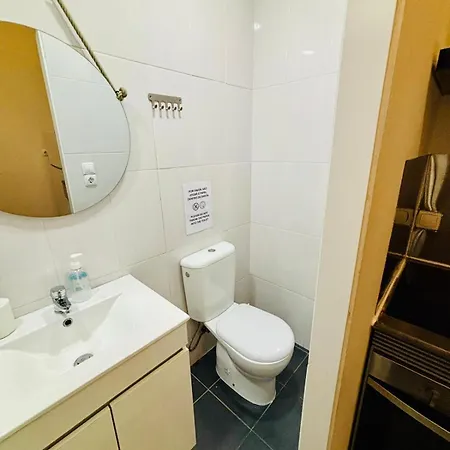 Apartment Luxury Flats Centre, Ideal For Tourists *